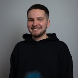 Maksymilian Sk&oacute;ra - Sesje Zaręczynowe Trzemeśnia