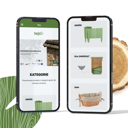 Dwa smartfony prezentują responsywny design sklepu internetowego Hejs z kategoriami: ogród, zwierzęta, dom. W tle plaster drewna i grafika roślinna.
