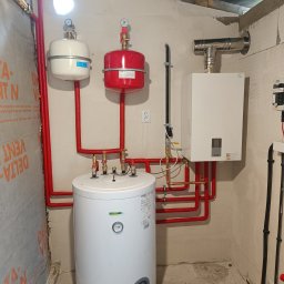 Kotłownia gazowa z zasobnikiem 