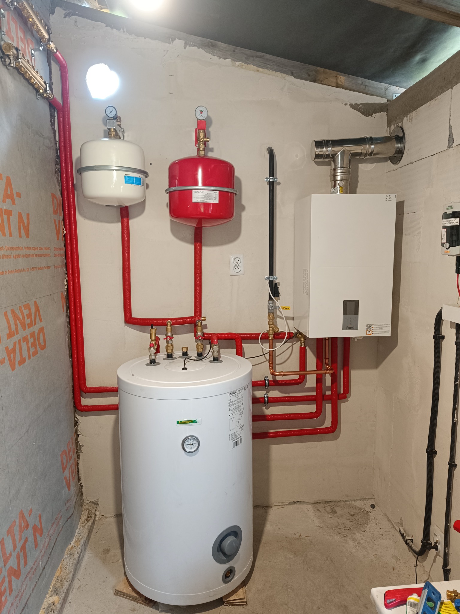 Kotłownia gazowa z zasobnikiem