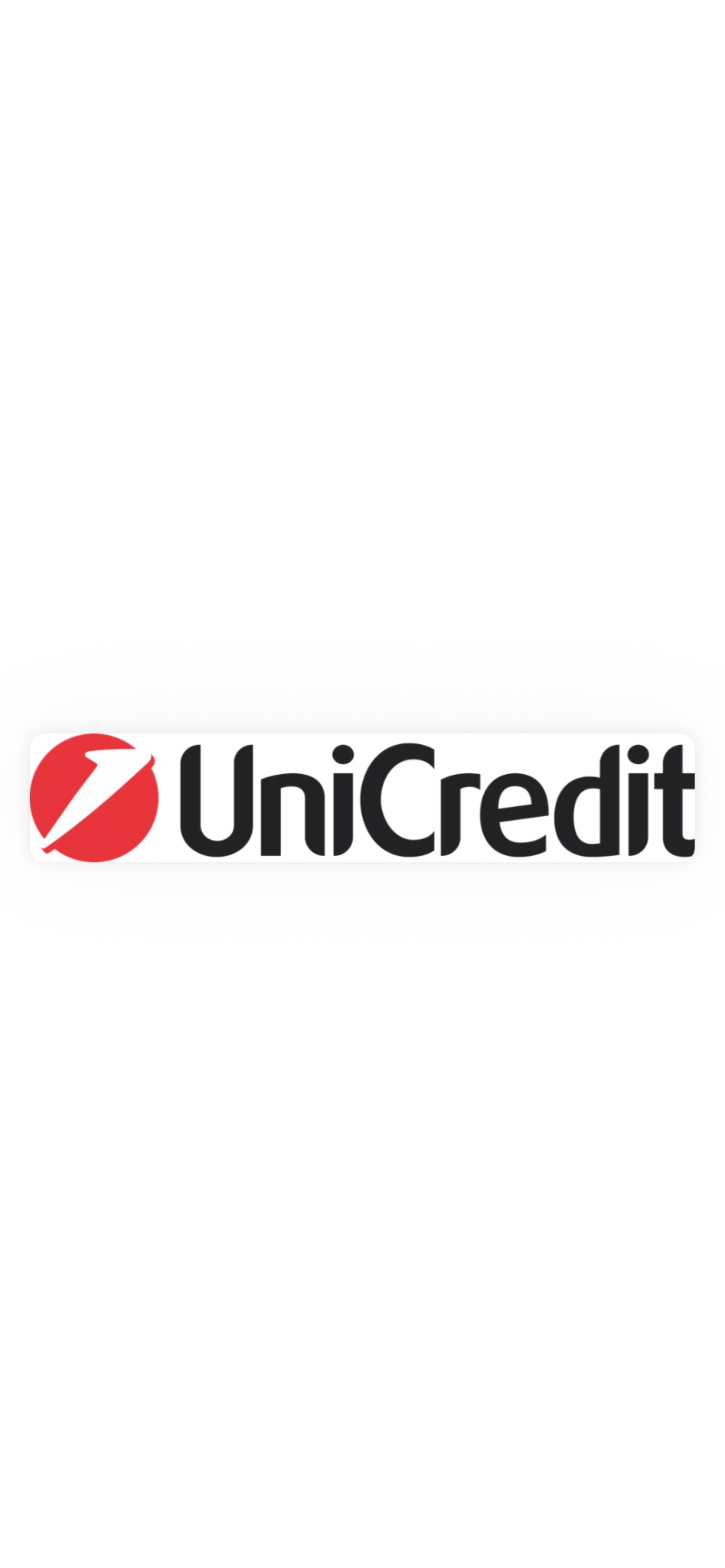 Logo UniCredit na białym tle. Czerwony symbol graficzny po lewej stronie nazwy banku, napisanej czarną czcionką. Minimalistyczny design.