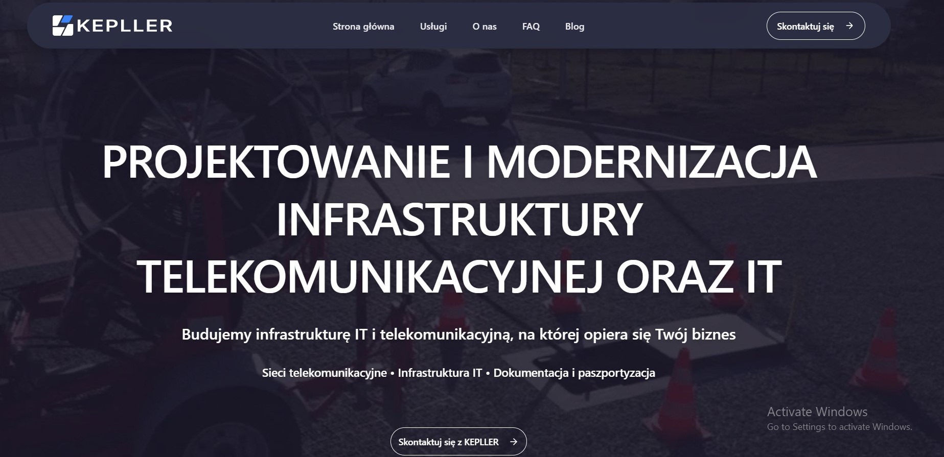 Strona internetowa firmy KEPLLER z ofertą projektowania i modernizacji infrastruktury telekomunikacyjnej i IT. Widoczne menu nawigacyjne i hasło reklamowe.