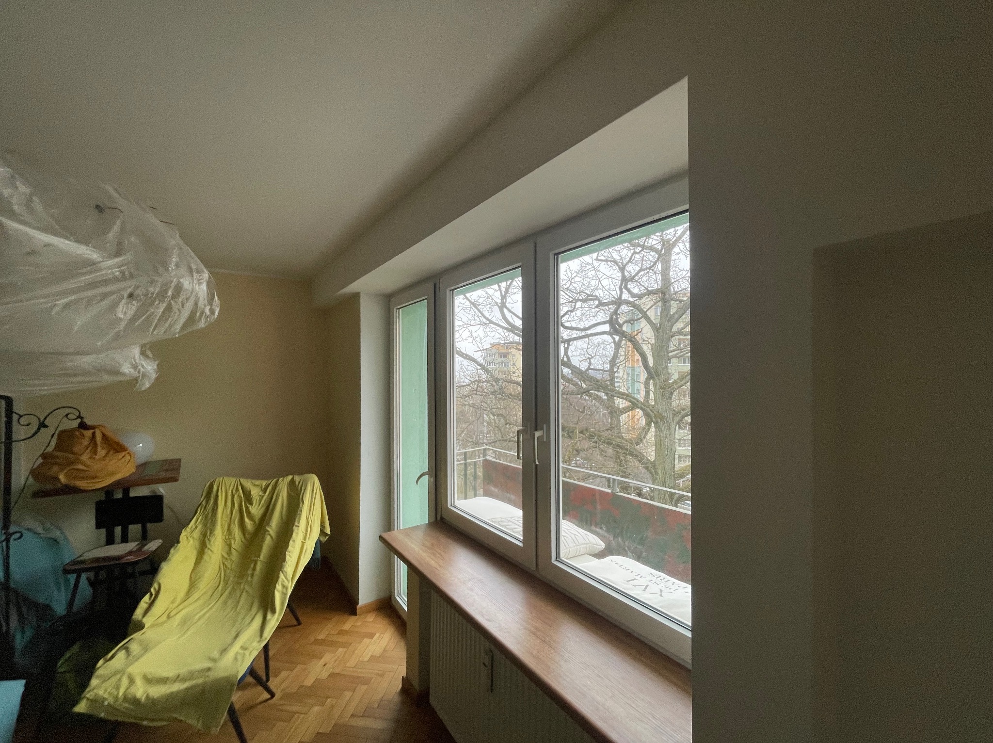 Wykonanie suchej zabudowy i osadzenie parapetu. Gdynia