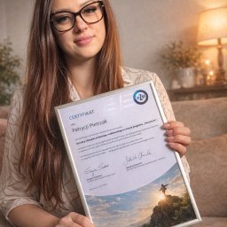 Ukończyłam wdrożenie na stanowisko Doradcy Ubezpieczeniowego w ramach programu „SmartLife”.
To dla mnie nie tylko certyfikat, ale potwierdzenie kompetencji w zakresie ochrony życia, zdrowia i bezpieczeństwa finansowego rodzin.