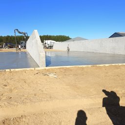 Silosy na kiszonkę i posadzka