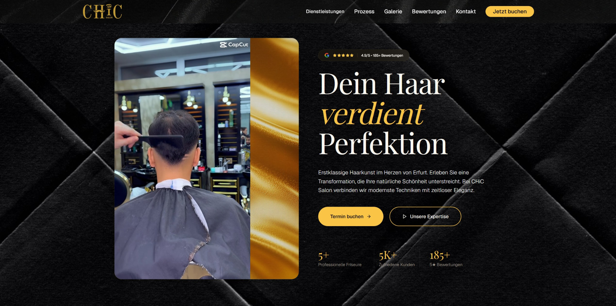 Strona internetowa barbershopu: fryzjer strzyże klienta. Elegancki design, złote akcenty, prezentacja usług i rezerwacja wizyt. Erfurt.