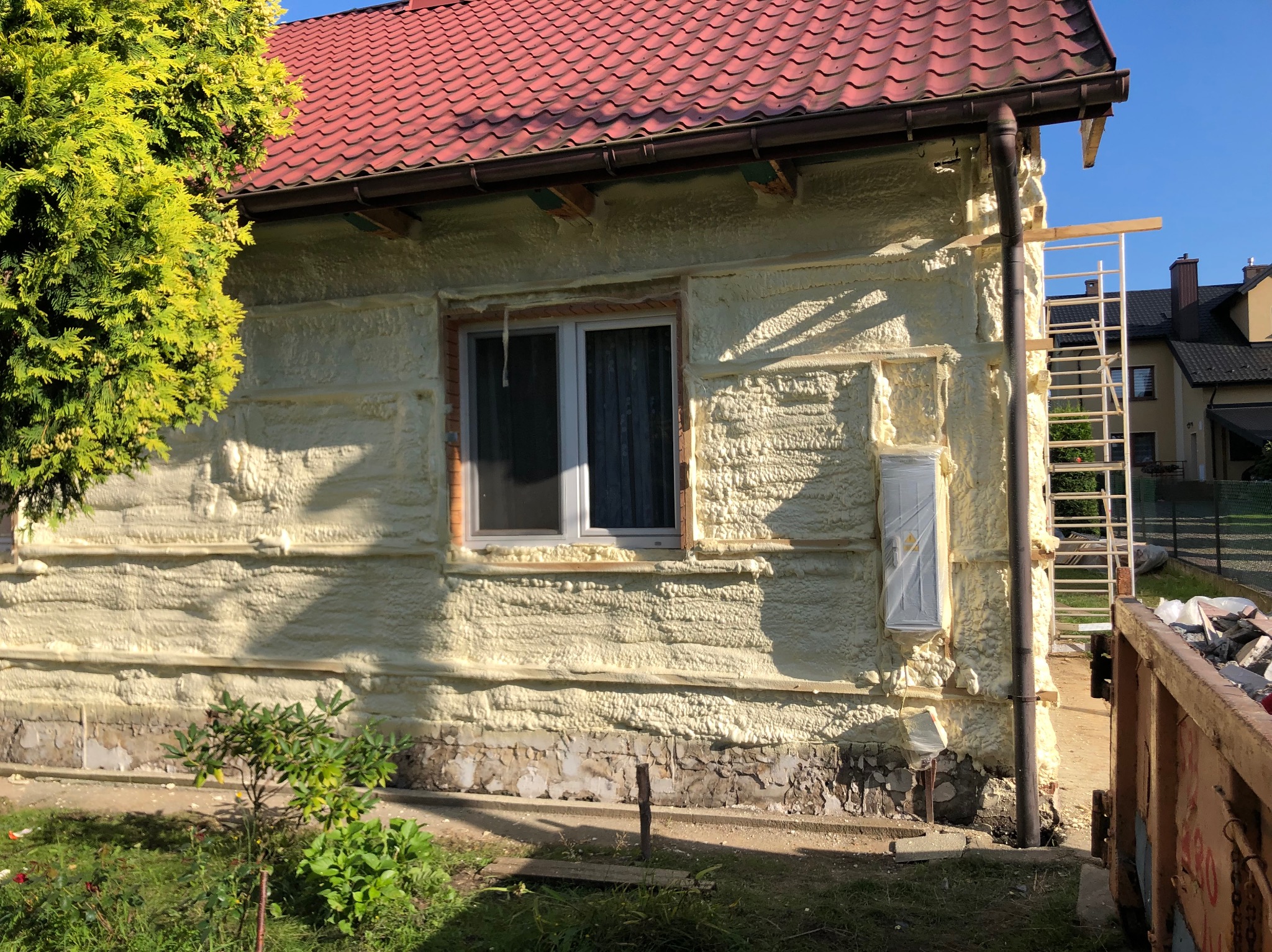 Ocieplenie pianą pur