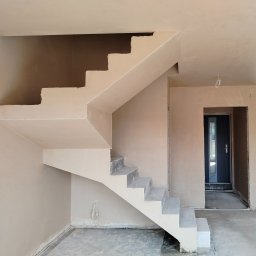 Arkadiusz Pleszewski - Tynki Maszynowe Cementowo Wapienne Czarnk&oacute;w