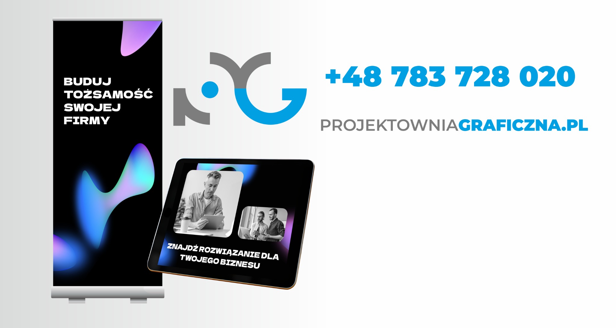 Roll-up z hasłem 'Buduj tożsamość swojej firmy' i tablet z prezentacją, obok logo i dane kontaktowe 'Projektownia Graficzna'.