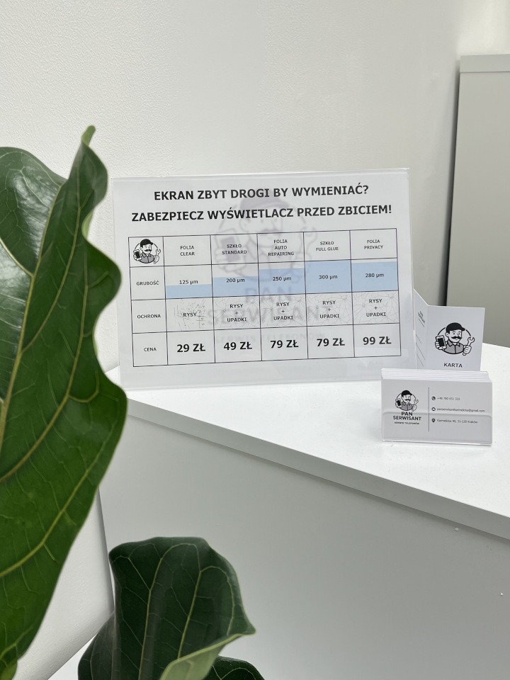 Cennik folii ochronnych na wyświetlacz telefonu: folia clear, szkło standard, folia auto repairing, szkło full glue, folia privacy. Wizytówka serwisu telefonów.