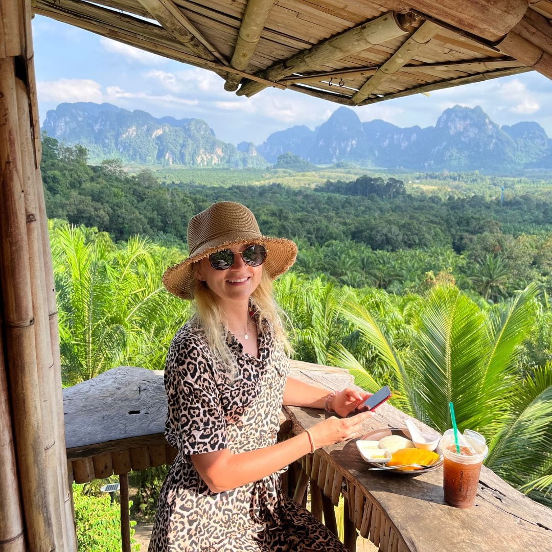 Współpraca online sprawia, że masz dostęp do dokumentów i wyników finansowych 24/7, gdziekolwiek jesteś.