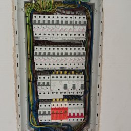 EL-KAR Karol Napora - Montaż oświetlenia Łańcut