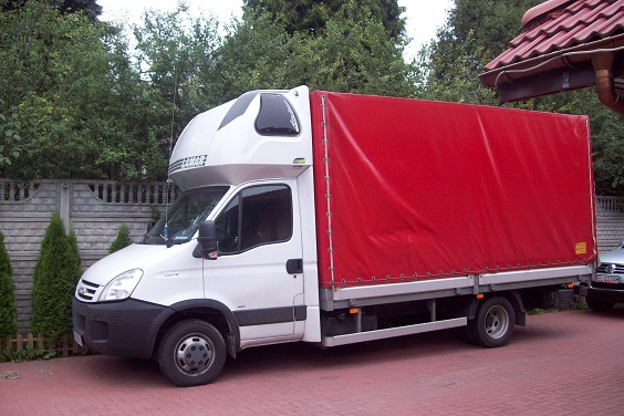transport do 3.5 t plandeki windy