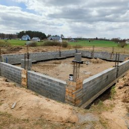 Kierownik budowy Cedry Małe 2