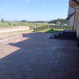Układanie kostki brukowej Piła 2