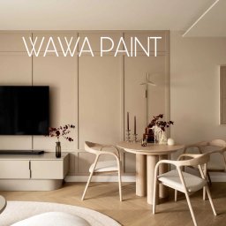 VLADLEN HRYBACHOV - Beżowe wnętrze: ściany z panelami, okrągły stół z krzesłami, telewizor na szafce RTV. Minimalistyczny design z akcentami dekoracyjnymi i napisem 'WAWA PAINT'.