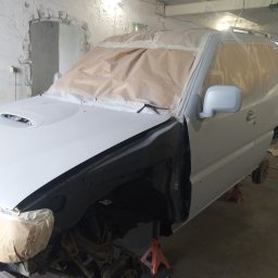 PT Car - Nissan Terrano przygotowany do lakierowania