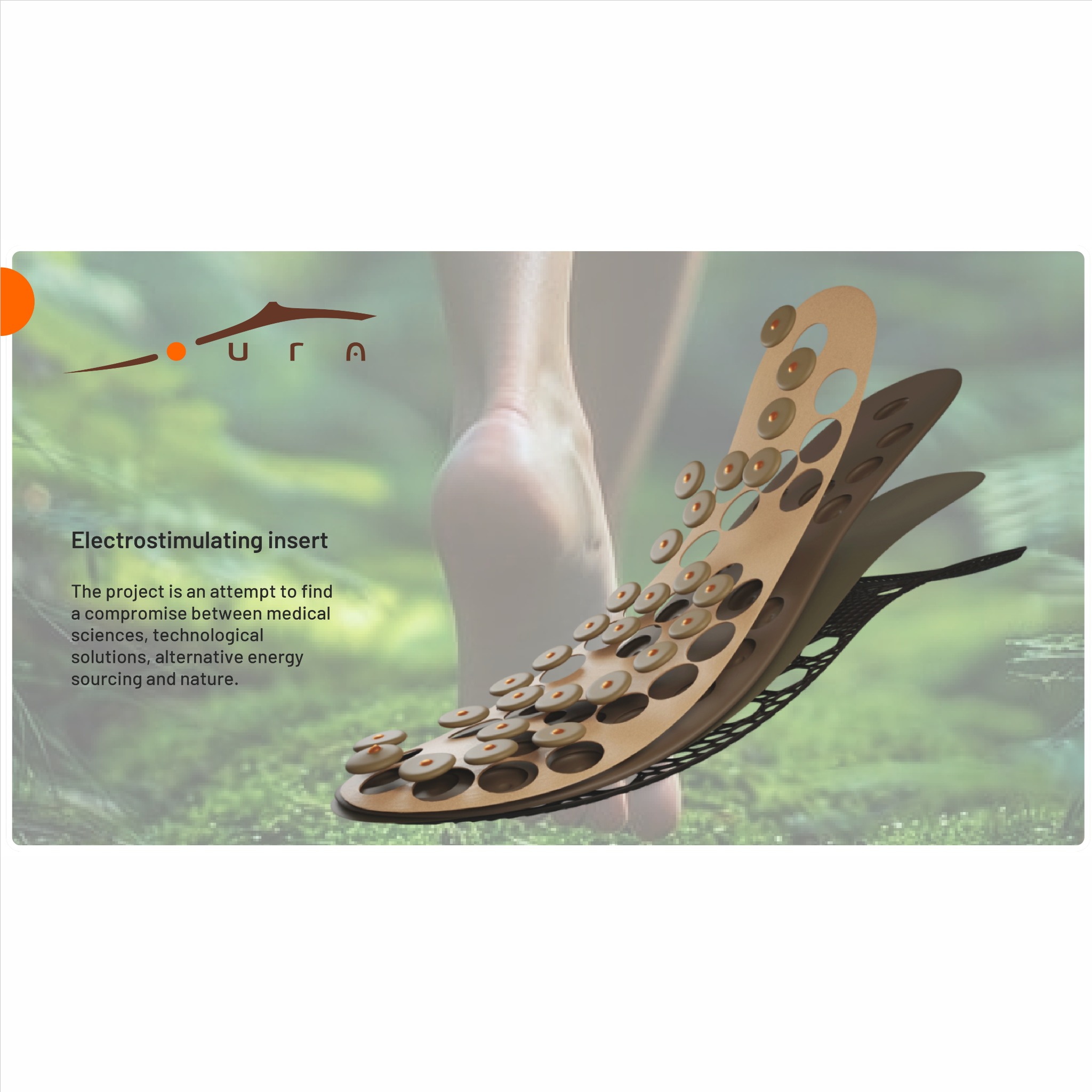 Grafika 3D prezentuje rozłożoną wkładkę do buta z elementami elektrostymulacji, na tle rozmytej zieleni i stopy. Widoczne logo firmy i opis projektu.