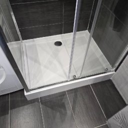 Water Service Łukasz Worek - Montaż kabin