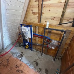 Montaż stelaży podtynkowych różnego rodzaju. 