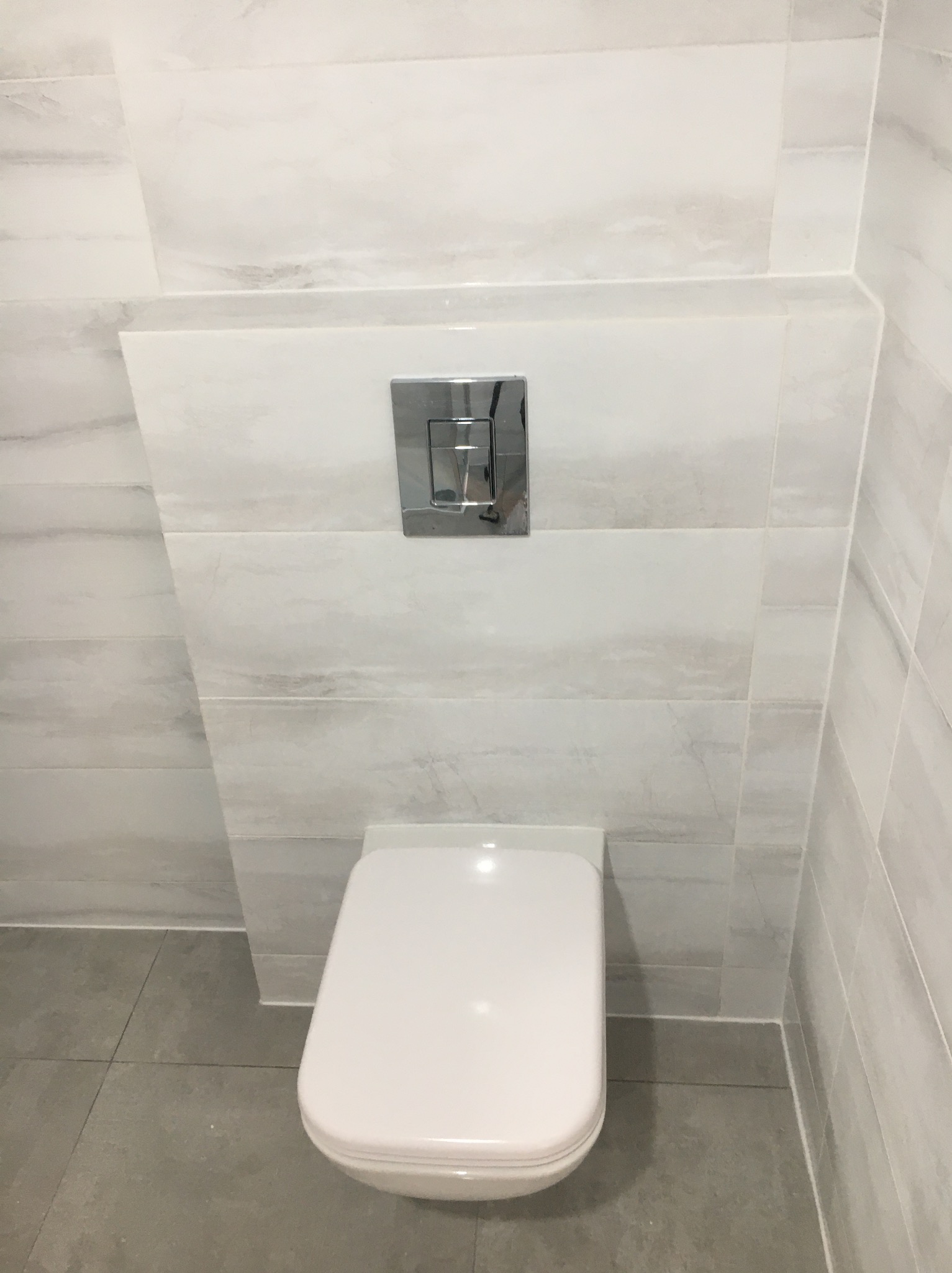 Zabudowy podtynkowych spłuczek