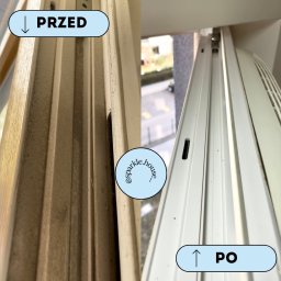 Sparkle House - Zdjęcie 'przed i po' czyszczenia żaluzji okiennych. Po lewej brudne, po prawej czyste, białe żaluzje. Widoczne detale konstrukcji okna i otoczenie za oknem.