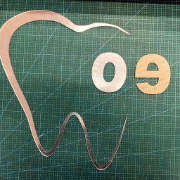 Frezowanie w płycie plexi 