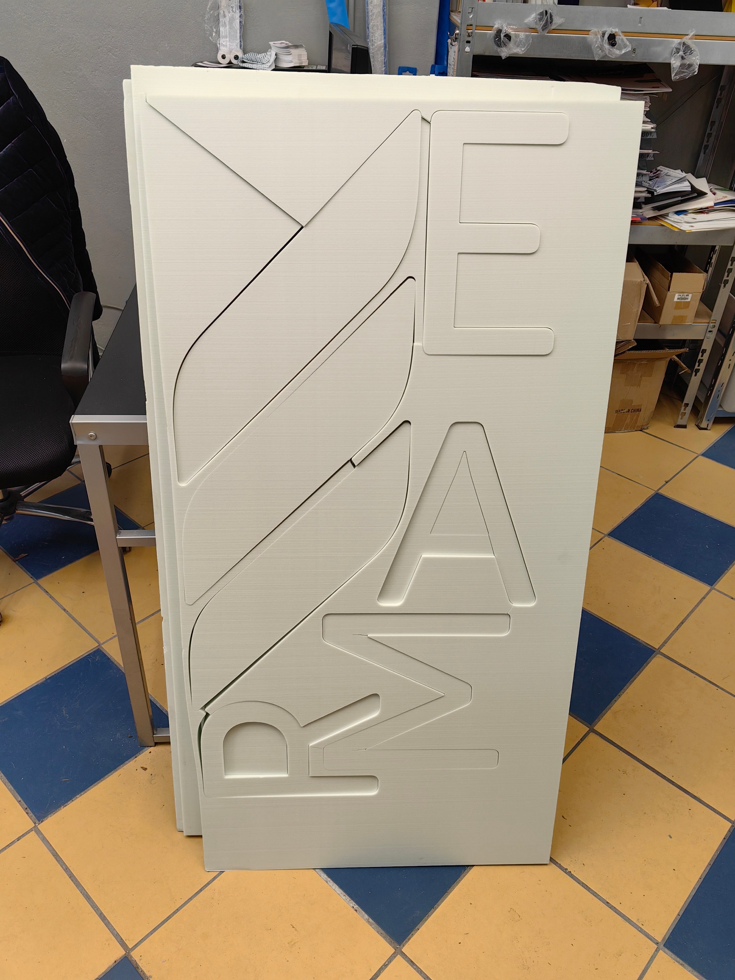 cięcie w styrodurze ploterem termicznym