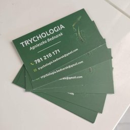 Wizytówki Trychologia Bednarek w Łodzi – gabinet trychologiczny oferujący indywidualne podejście, zabiegi regeneracyjne skóry głowy i diagnostykę włosów. Zapraszam do kontaktu i konsultacji trychologicznej w Łodzi.