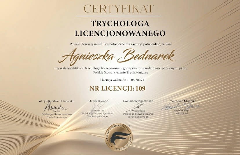 Certyfikat licencjonowanego trychologa Agnieszki Bednarek, wydany przez Polskie Stowarzyszenie Trychologiczne, z datą ważności licencji do 10.05.2029 r. i numerem licencji 109.