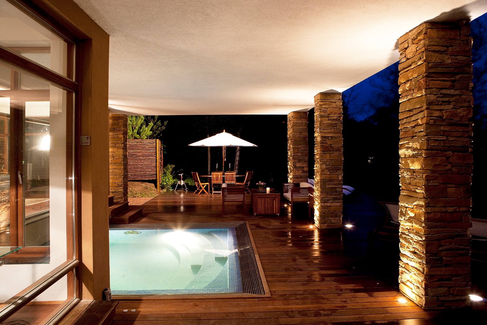 Realizacja inwestycji od projektu do zakończenia budowy.