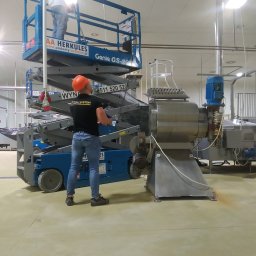 Czyszczenie hal produkcyjnych