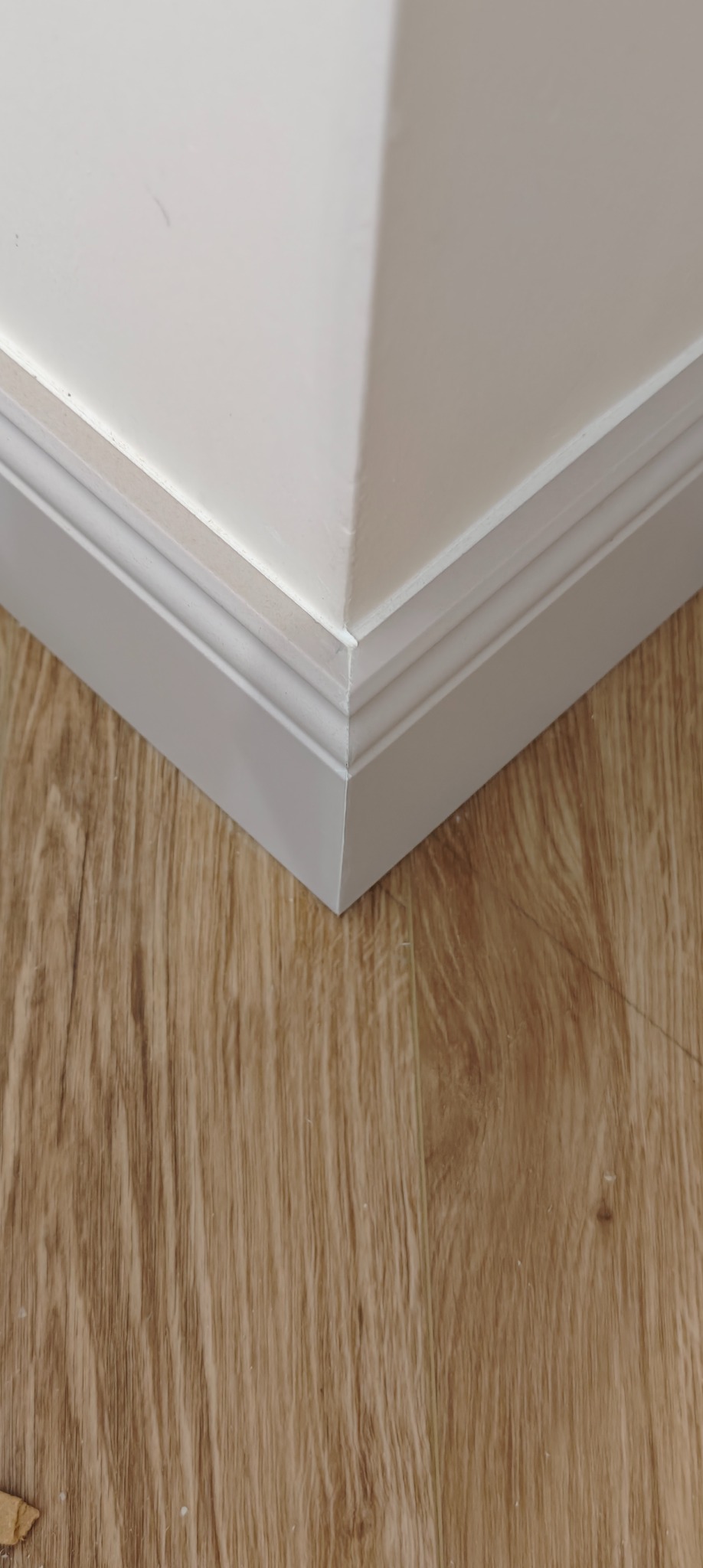 listwy przypodłogowe mdf zacinane na 45