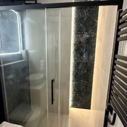 Remont łazienki Czernica 1