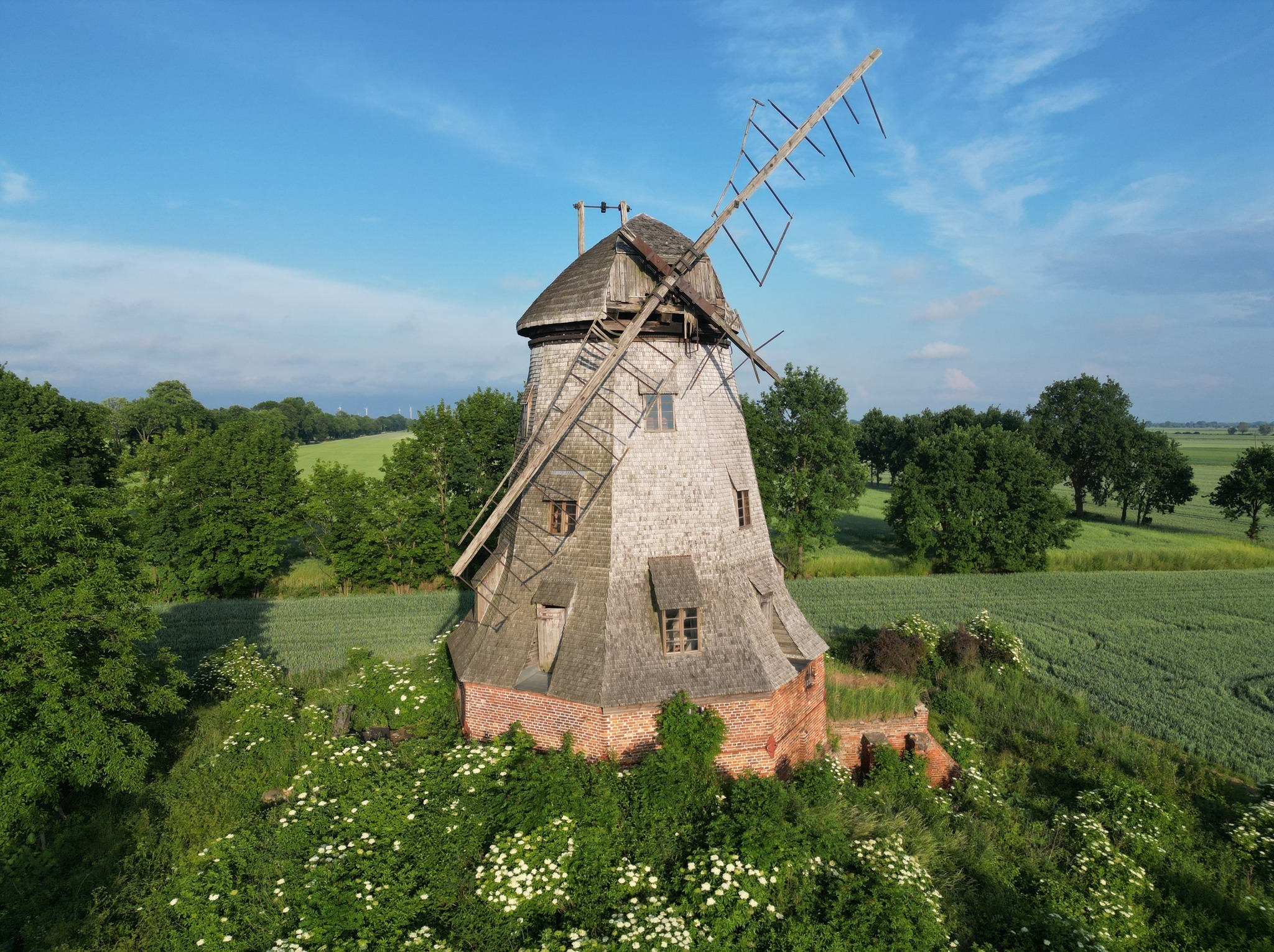 Zabytkowy wiatrak na Żuławach