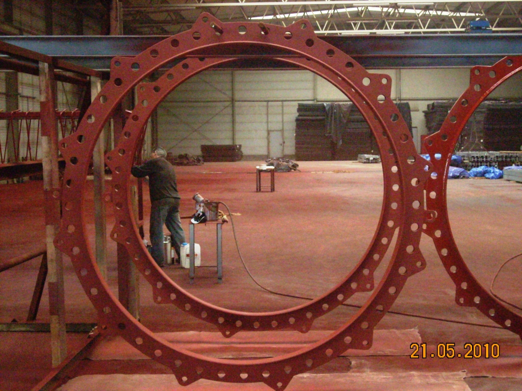 Firma Greenergo oferuje Państwu usługową obróbkę blach: cięcie, gięcie, owiercanie i spawanie