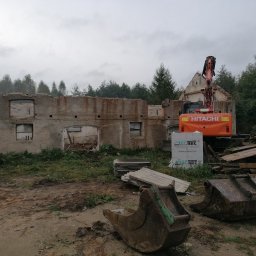 Rozbiórka budynku wraz z segegacja