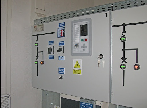 Stacja TRAFO przy wybudowanej elektrowni wiatrowej 2 MW