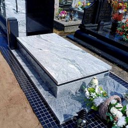 Nagrobki Urzędów 4