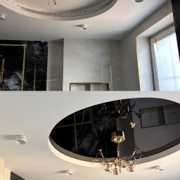 StretchDom-sufity napinane - Dwa ujęcia tej samej łazienki: przed i po remoncie. Widoczna zmiana sufitu z okrągłą wnęką i oświetleniem LED oraz montaż eleganckiego żyrandola. Nowe płytki na ścianach.