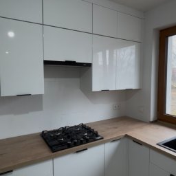 GESMONT WIKTOR GĘSIAK - Montaż kuchni z Castoramy gotowej do użytku cz2.