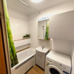 CREATIVE WORKS SPÓŁKA Z OGRANICZONĄ ODPOWIEDZIALNOŚCIĄ - Kompleksowy remont łazienki