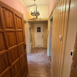 CASZAP - zdjęcie przedpokoju przed przygotowaniem do remontu