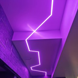 Wojtholm Bygg - Sufit z oświetleniem led