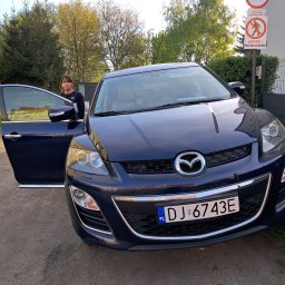 Piotr Kozłowiecki - Wyjątkowo komfortowy, duży suw Mazda CX-7, z dużym bagażnikiem i przestronnym wnętrzem.