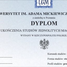Olga Jankowska - Dyplom Uniwersytetu im. Adama Mickiewicza w Poznaniu, potwierdzający ukończenie studiów magisterskich na kierunku psychologia przez Olgę Jankowską.