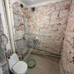 Przygotowanie łazienki do remontu 