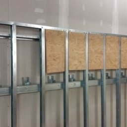 Gloss Elite - Nietypowe rozwiązania architektoniczne plus wzmacnianie elementów płytami osb .