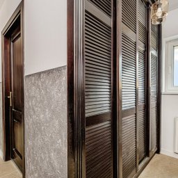 Nobedan - Tynk strukturalny, gładzie i malowanie, projekt i aranżacja