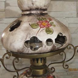 Piękna lampa elektryczna - porcelana z mosiądzem